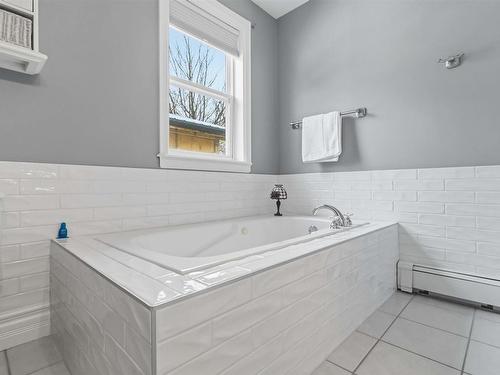 41 Lakeridge Crescent, Cole Harbour, NS 