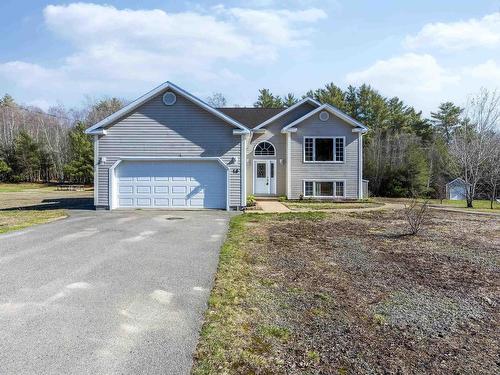 10 Cameron Drive, Melvern Square, NS 