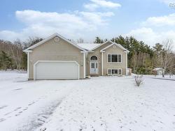 10 Cameron Drive Melvern Square, NS B0P 1R0