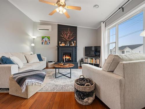 9 Fleming Avenue, Amherst, NS 