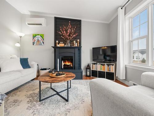 9 Fleming Avenue, Amherst, NS 