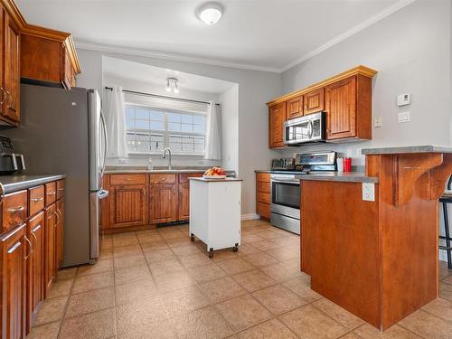 9 Fleming Avenue, Amherst, NS 