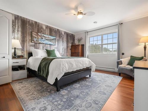 9 Fleming Avenue, Amherst, NS 