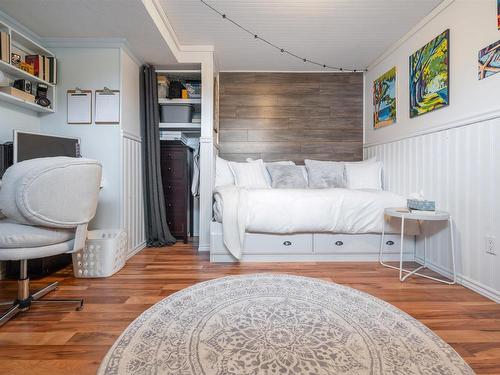 9 Fleming Avenue, Amherst, NS 