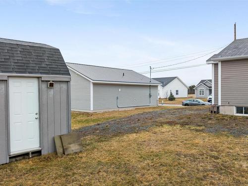 9 Fleming Avenue, Amherst, NS 