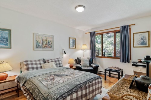 112 Cairns Pl, Salt Spring, BC 