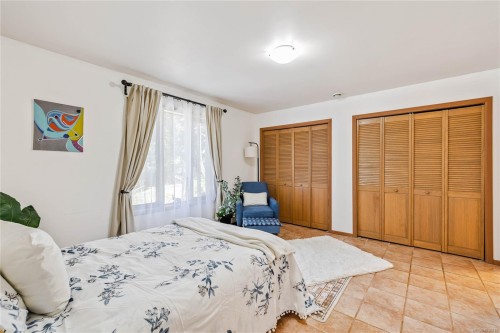 112 Cairns Pl, Salt Spring, BC 