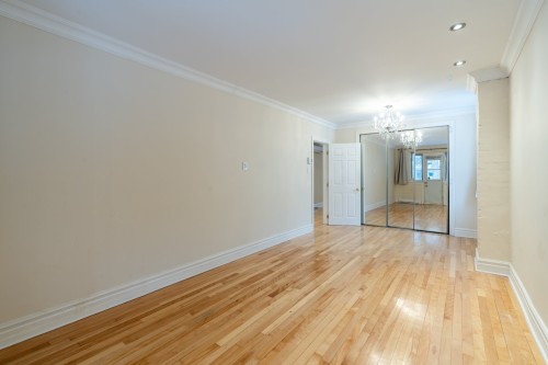 Master Bedroom - 181 Rue Dufferin, Hampstead, QC - Indoor Photo Showing Other Room