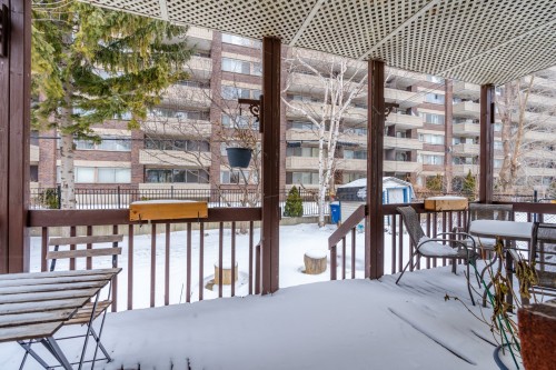 Balcony - 181 Rue Dufferin, Hampstead, QC - Outdoor