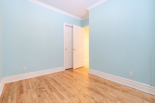 Bedroom - 181 Rue Dufferin, Hampstead, QC - Indoor Photo Showing Other Room