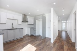 5570 Boul. St-Michel  Montréal (Rosemont/La Petite-Patrie), QC H1Y 2E1