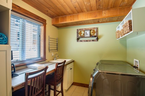 Salle de lavage - 29 Ch. Des Pins, Messines, QC - Indoor Photo Showing Laundry Room