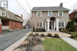 15 SOUTH DRIVE S  St. Catharines (Old Glenridge), ON L2R 4T9