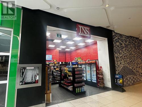 2 St Clair Avenue E, Toronto, ON 