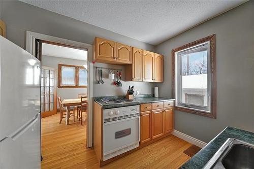 298 Woodlawn St, Winnipeg, MB 