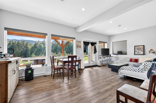 133 Baker Rd, Salt Spring, BC 