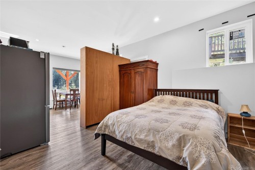 133 Baker Rd, Salt Spring, BC 