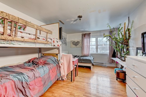 Chambre à coucher - 8 Mtée Des Bouleaux, Saint-Constant, QC - Indoor Photo Showing Bedroom