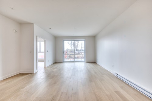 317-200 Av. Louis-Lévesque  Otterburn Park, QC J0H 0S2