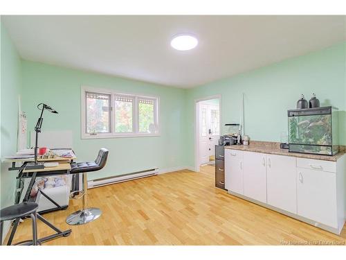 17 Christopher Dr, Burton, NB 