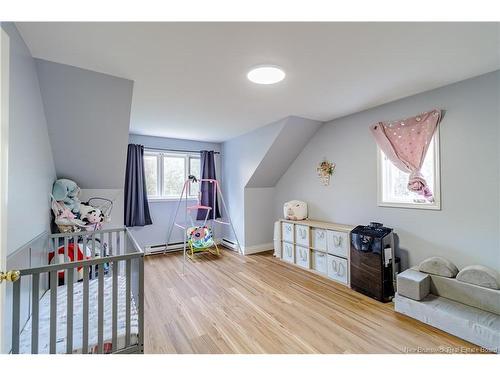 17 Christopher Dr, Burton, NB 