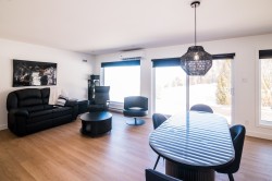 Salon - 
