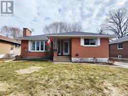 142 MANOR DRIVE Brockville, ON K6V 3E6