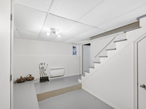 Sous-sol - 112 Rue Du Pont, Saint-Ludger, QC - Indoor Photo Showing Other Room