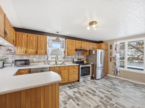 Cuisine - 112 Rue Du Pont, Saint-Ludger, QC - Indoor Photo Showing Kitchen With Double Sink