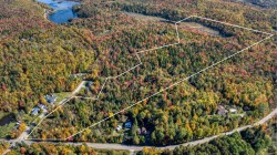 Ch. du Lac-Pilon  Sainte-Adèle, QC J8B 1N9