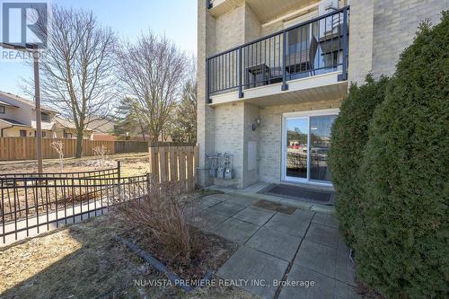 119 - 725 Deveron Crescent, London South (South T), ON - Outdoor