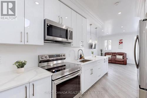 85 ALBANY AVENUE  Hamilton, ON L8H 2H4