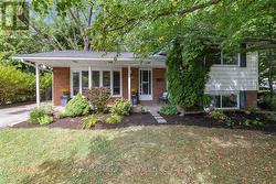 319 ERINDALE DRIVE  Burlington, ON L7L 4T3