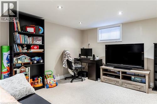118 Julian Avenue, Hamilton, ON - Indoor