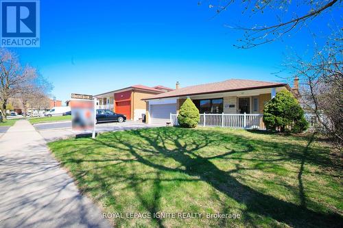 3350 Lehigh Crescent W, Mississauga, ON - Outdoor With Deck Patio Veranda