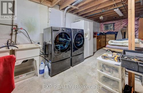 2593 Barcella Crescent, Mississauga, ON - Indoor Photo Showing Laundry Room