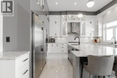 623 Kenaschuk Crescent, Saskatoon, SK - Indoor Photo Showing Kitchen With Upgraded Kitchen