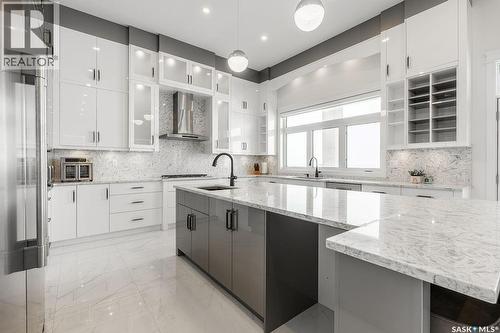 623 Kenaschuk Crescent, Saskatoon, SK - Indoor Photo Showing Kitchen With Upgraded Kitchen