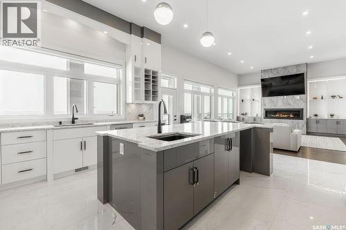 623 Kenaschuk Crescent, Saskatoon, SK - Indoor Photo Showing Kitchen With Upgraded Kitchen