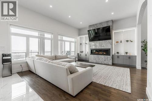 623 Kenaschuk Crescent, Saskatoon, SK - Indoor Photo Showing Living Room With Fireplace