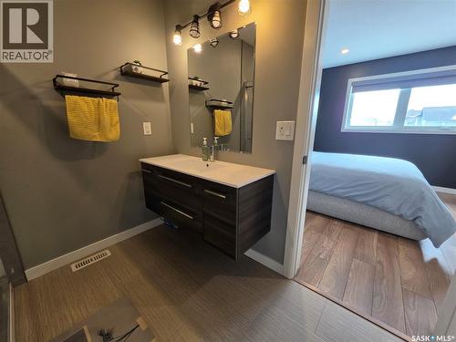 9 Carl Drive, Meadow Lake, SK - Indoor Photo Showing Bathroom