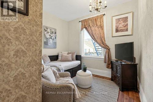 49 Cheever Street, Hamilton, ON - Indoor