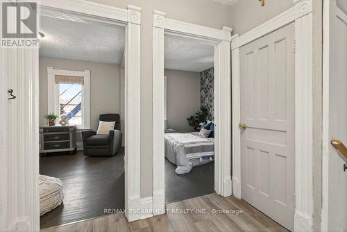 49 Cheever Street, Hamilton, ON - Indoor Photo Showing Other Room