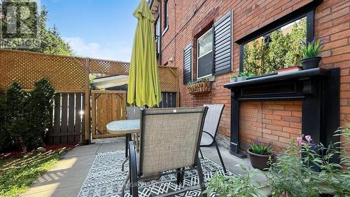 164 Wentworth Street S, Hamilton, ON - Outdoor With Exterior