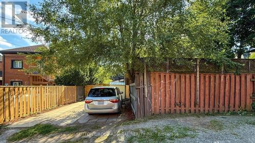 164 Wentworth Street S, Hamilton, ON - Outdoor