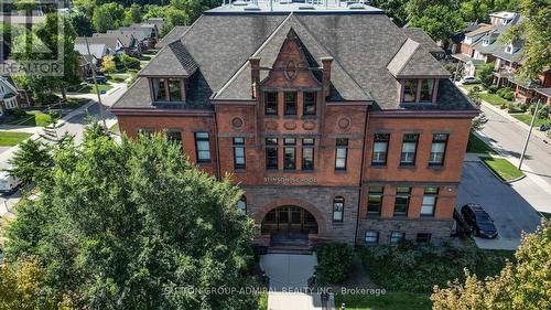 164 Wentworth Street S, Hamilton, ON - Outdoor With Facade