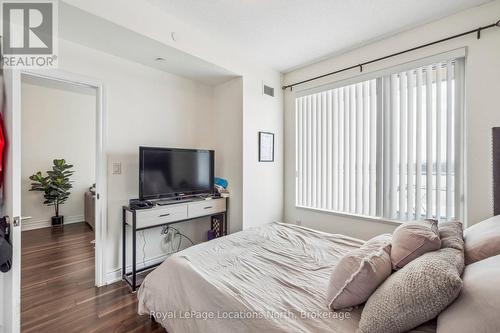 810 - 277 South Park Road, Markham (Commerce Valley), ON - Indoor Photo Showing Bedroom