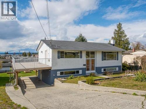 4683 FERNWOOD AVE  Powell River, BC V8A 3L7