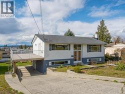 4683 FERNWOOD AVE Powell River, BC V8A 3L7