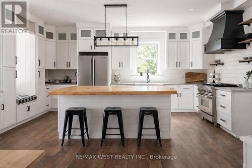 4532 LINE 5 N  Oro-Medonte, ON L0L 1V0